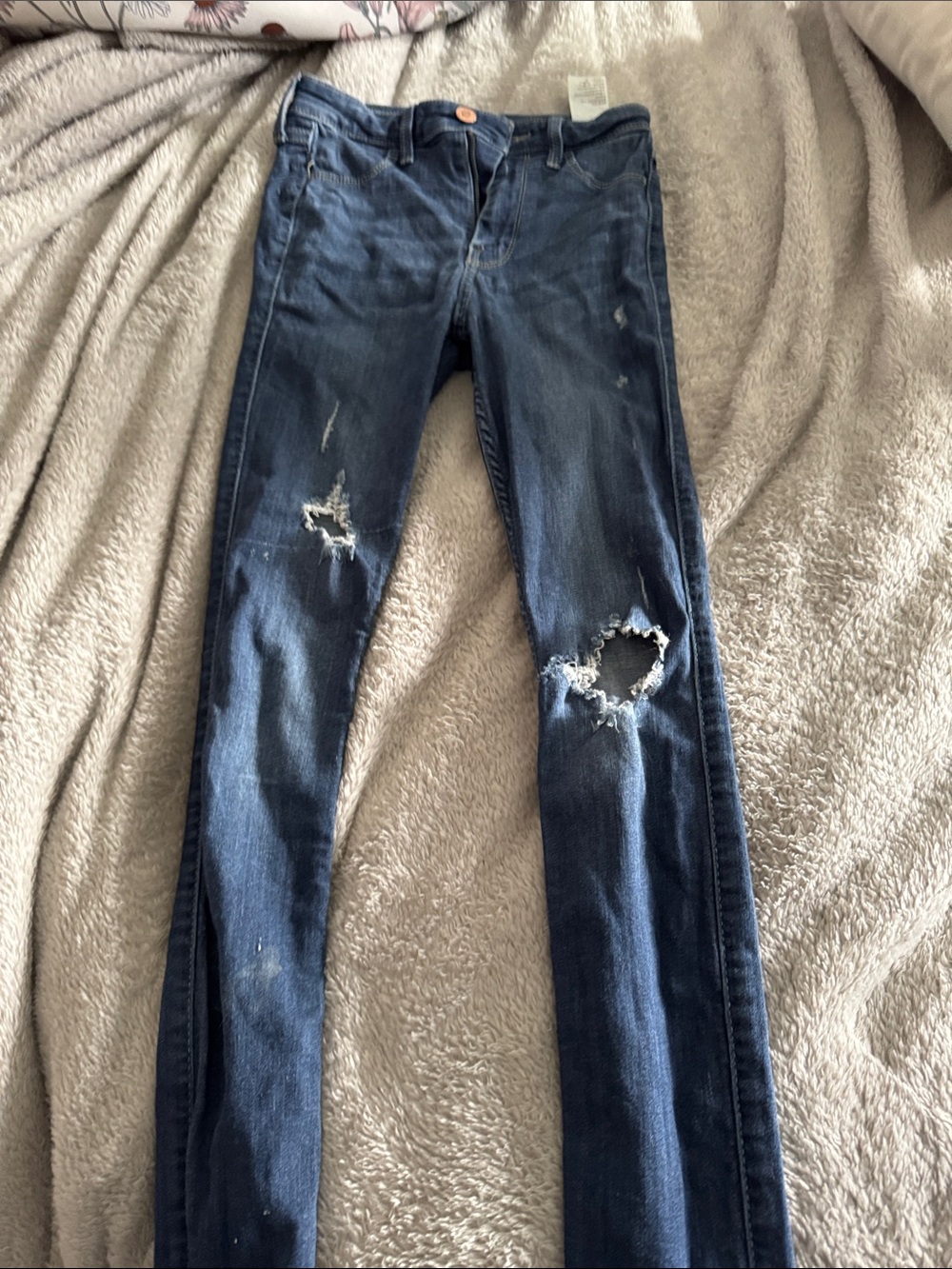 Hollister Dark Blue Distressed Women's Jeggings